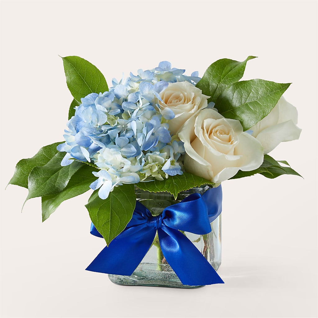 Sky Blue Delight Bouquet – VERL'S CREATION FLORIST, Dallas TX