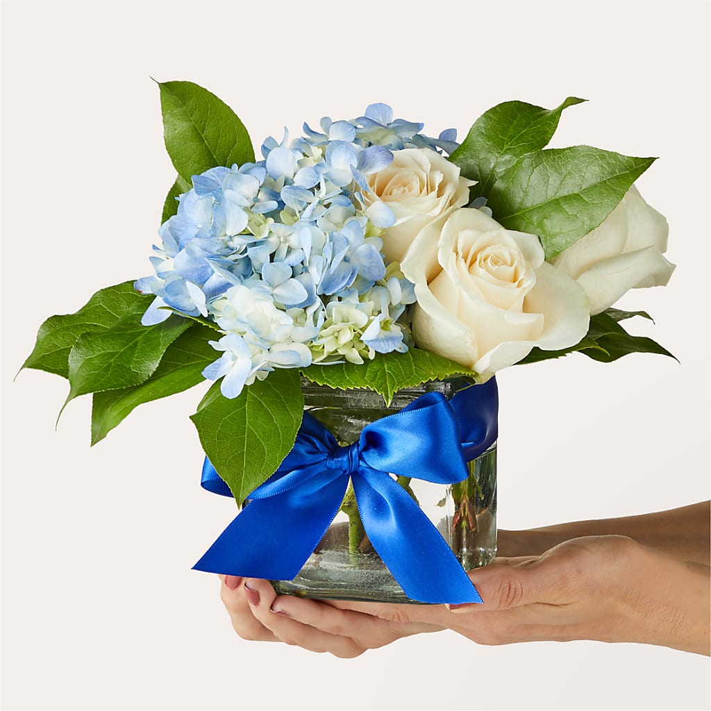 Sky Blue Delight Bouquet – VERL'S CREATION FLORIST, Dallas TX