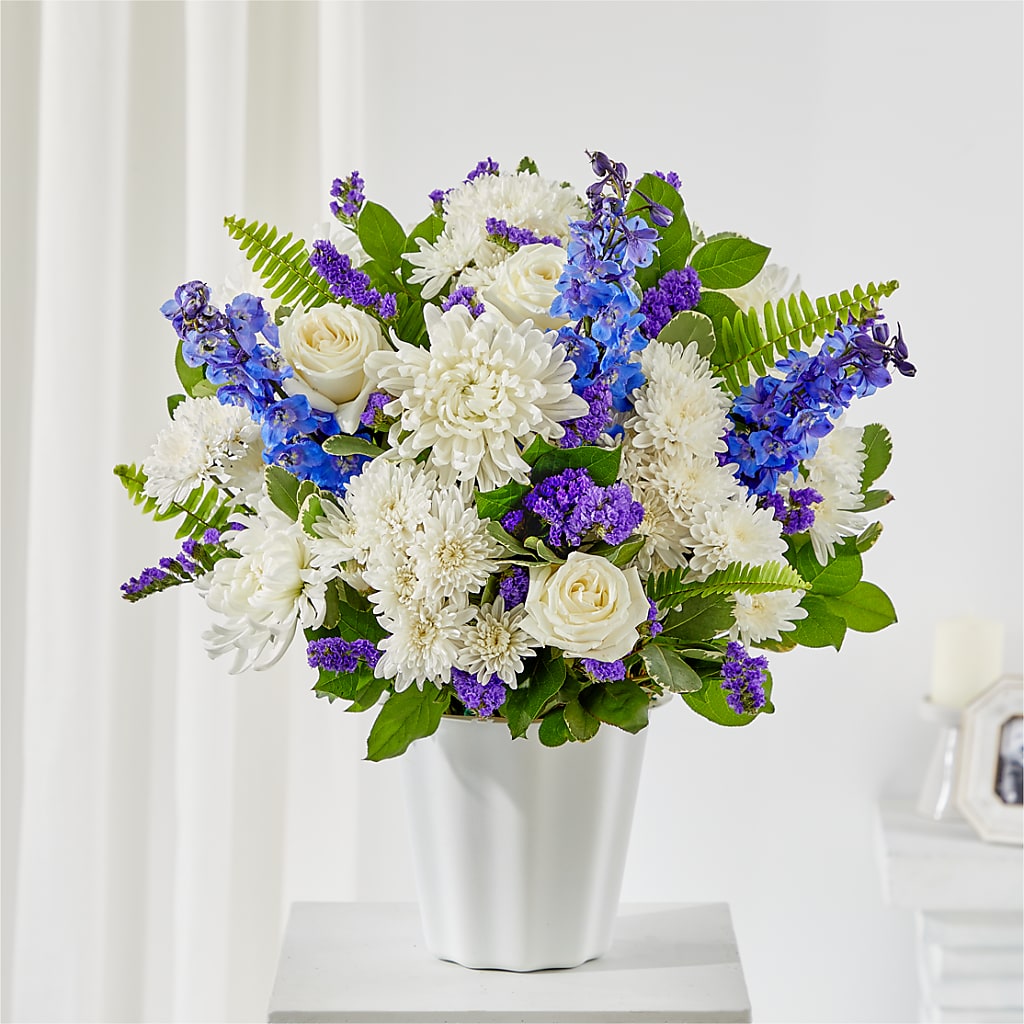 Hold Dear Tabletop Basket – VERL'S CREATION FLORIST, Dallas TX