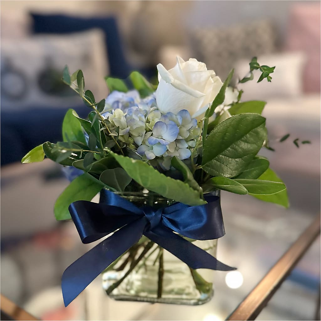 Sky Blue Delight Bouquet – VERL'S CREATION FLORIST, Dallas TX
