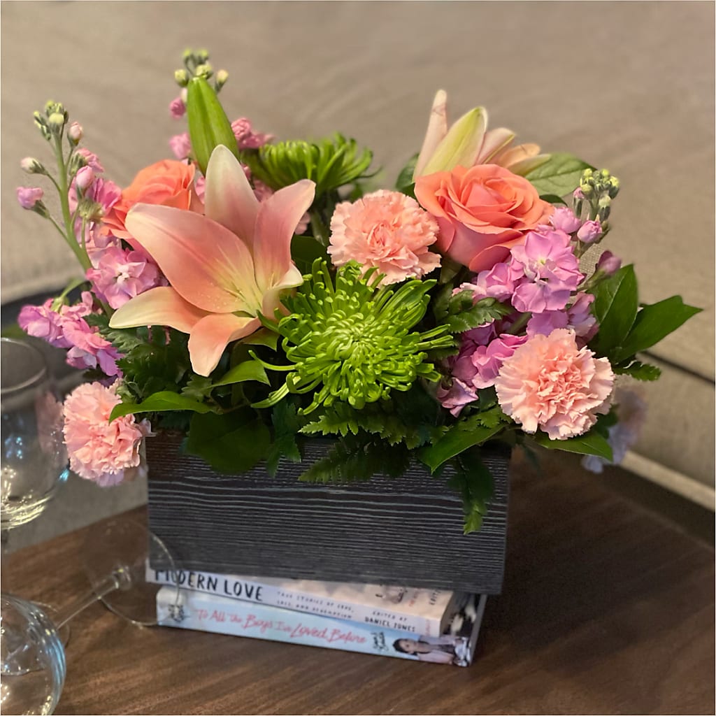Beautiful Spirit Basket – VERL'S CREATION FLORIST, Dallas TX