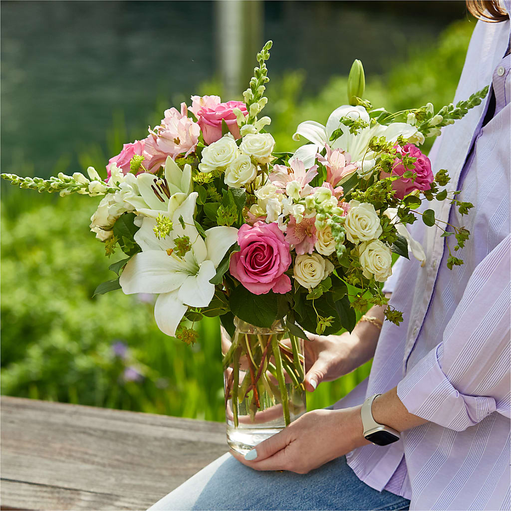 Fondly Bouquet – VERL'S CREATION FLORIST, Dallas TX