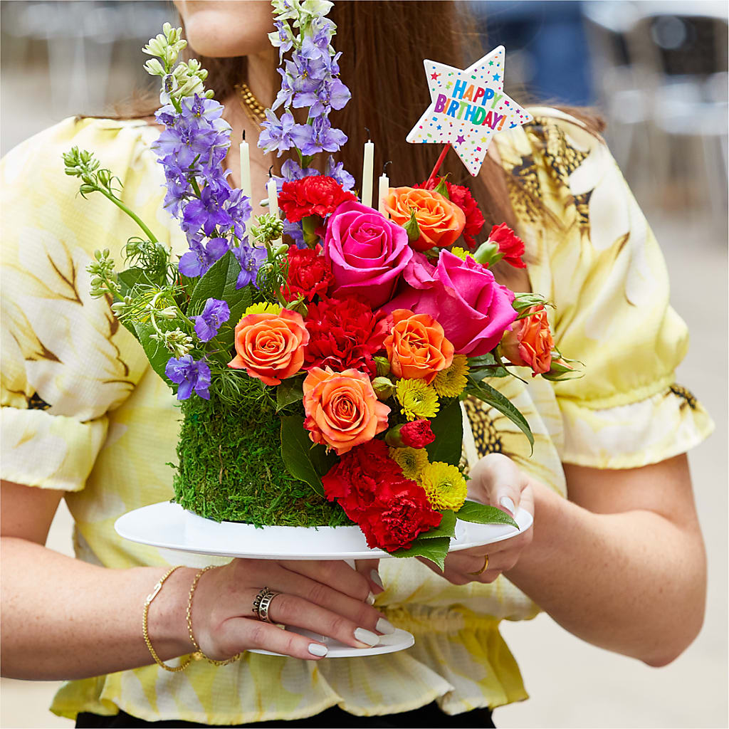 Best Year Yet Floral Cake – VERL'S CREATION FLORIST, Dallas TX
